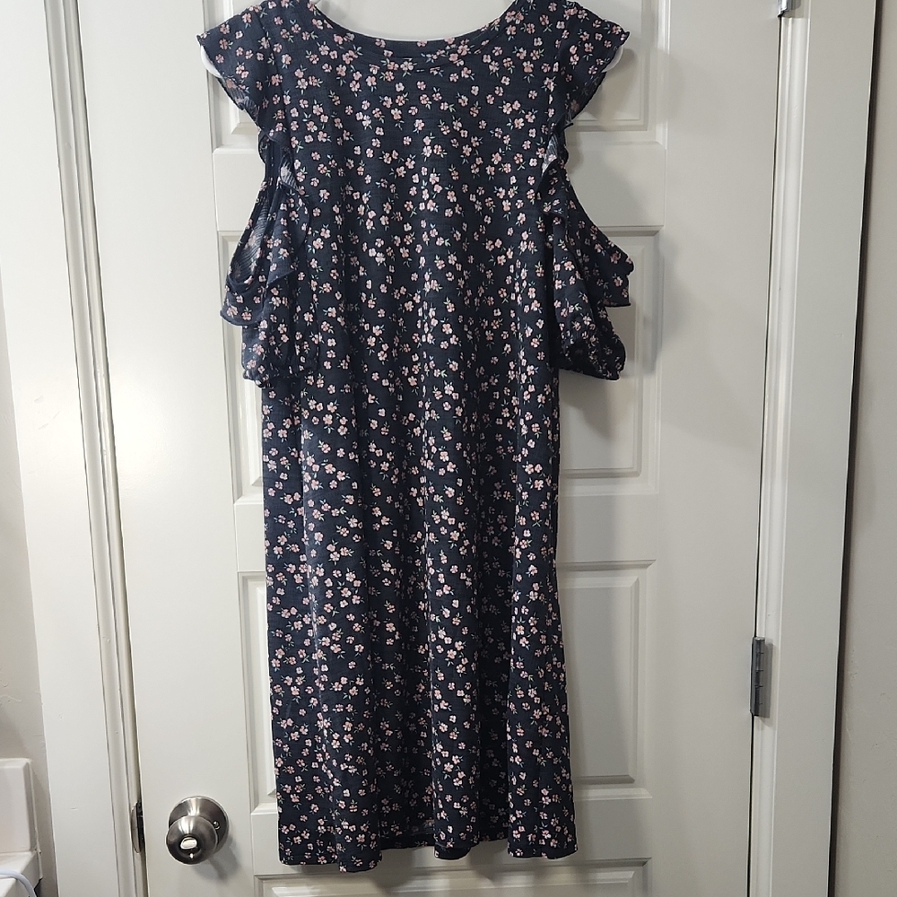 LC Lauren Conrad Navy Floral Cold-Shoulder Midi Dress - Medium